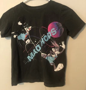 Space Jam Short Sleeve Youth T Shirt Size 8 Boys Graphic Bugs Sylvester Mad Hops - Picture 1 of 4