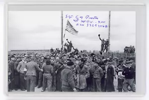 Foto firmata Guy Prestia - Campo di concentramento auto veterano seconda guerra mondiale Dachau - Foto 1 di 2
