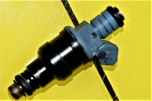 Einspritzdüse original Hyundai Accent Coupe 35310-22010/9250930006 geprüft - Bild 1 von 4