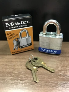 Candado de acero laminado Master Lock 3KA 0465 - Imagen 1 de 4