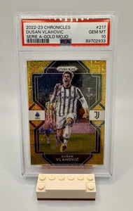 2022-23 PANINI CHRONICLES #217 DUSAN VLAHOVIC SERIE A-GOLD MOJO #7/10 Juventus - Picture 1 of 2