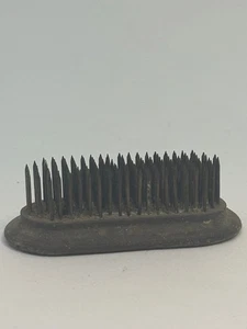 Pequeño soporte antiguo japonés para flores Ikebana Kenzan - Imagen 1 de 3