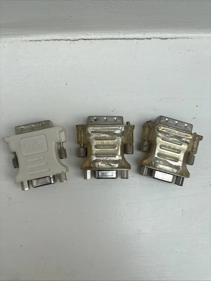 X3 Joblot Various DVI To VGA Converter Connectors - Image 1 of 3