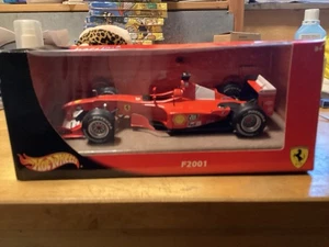 Michael Schumacher Ferrari F2001 1:18 - Schumacher Collection Hot Wheels - Bild 1 von 1