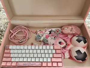 Belle Delphine Keyboard Gaming Mouse Collector’s Edition Ghost K1 Case 1129/2000 - Picture 1 of 14
