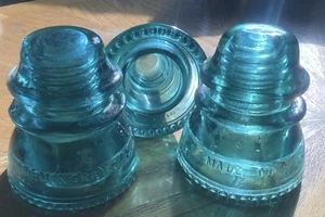 (3) Hemingray No 42 Green Glass Railroad Telephone Electrical Insulators… - Picture 1 of 4