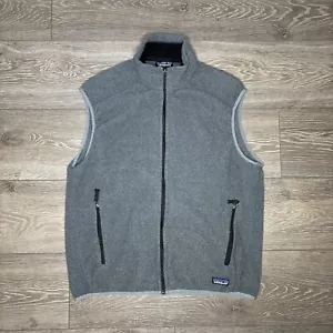 Patagonia Synchilla Men Large Vest Gray Fleece Full Zip Mock Neck Zipped Pockets - Picture 1 of 7
