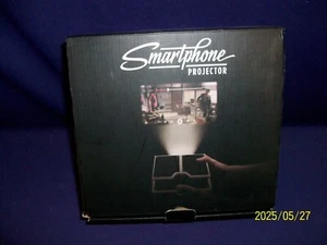 Proyector de cine portátil Luckies Smartphone Nuevo en caja - Imagen 1 de 2