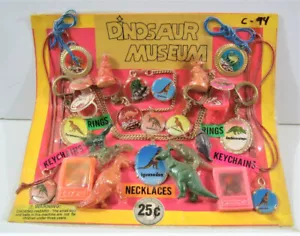Vintage Dinosaur Rings Charms Toy Prizes Old Gumball Vend Machine Disp Card #244 - Picture 1 of 1