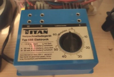 TITAN Typ 688 Elektronik  Netzschnell-Ladegerät mit Zeitschaltuhr, Ladekabel  - Bild 1 von 4
