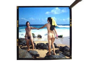 Nudismus NACKTES PAAR AM STRAND * Vintage Dia um 1970 von LILO KORENJAK #3 - Picture 1 of 3