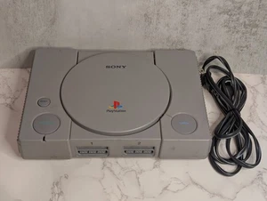 Sony PlayStation 1 PS1 nur Konsole & Stromkabel SCPH-5501 getestet funktioniert - Bild 1 von 8