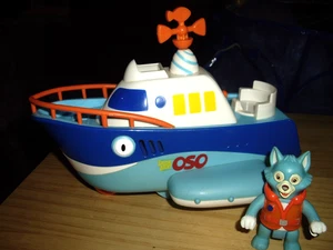 B6 Disney Special Agent OSO Wolfie Motor Boat Winds Up Rolls Wolfie's - Imagen 1 de 7
