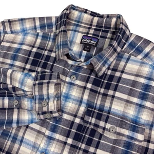 Patagonia Fjord Flannel Button Up Shirt Mens Medium Blue Plaid Organic Cotton - Picture 1 of 9