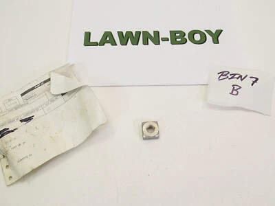 Tuerca cuadrada Lawn-Boy 602677 ~ Envío gratuito Foto 1 de 2