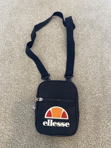 Bolsos y mochilas de hombre ellesse | Compra online en eBay