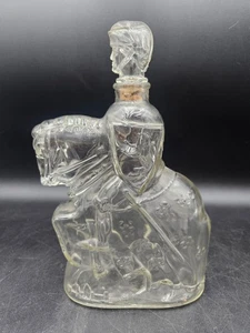 RAR Vintage Schnapsflasche Ritter Pferd Karaffe Glas Soldat Hengst Korken  - Bild 1 von 8