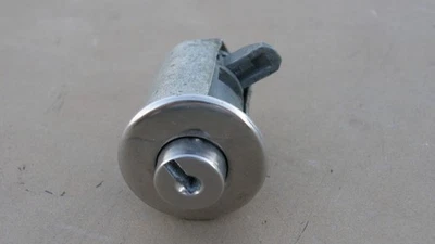 1964-67 Pontiac GTO, LeMans, & Tempest Center Console Lid Lock (NO KEY) GM Origi - Image 1 of 4