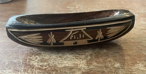 Canoa de madera en miniatura tallada a mano Fiji Polinesia Francesa Pacífico - Imagen 1 de 17