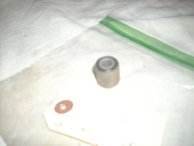 Yamaha NOS Shock absorber Bushing Spacer 164-22216 Riva PW50 QT50 Foto 1 de 3