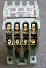 ISKRA Schütz K0-44 220V/380V TGL 22709 AC1 20A Spulensp. 220V/50Hz gebraucht