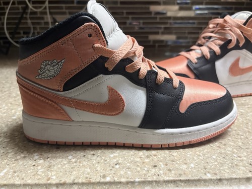 Nike Air Jordan DM9077 108 6.5Y 8W