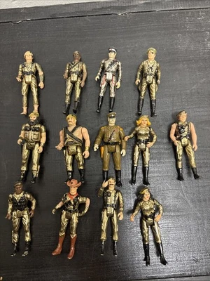 Lote de 13 figuras de acción vintage 1981 Mego Eagle Force de metal fundido del ejército 2,75 Foto 1 de 4