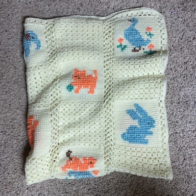 "Manta bebé vintage hecha a mano ganchillo tejida animales afganos amarilla 42"" X 52""" Foto 1 de 4