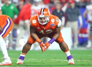 CHRISTIAN WILKINS 8X10 PHOTO CLEMSON TIGERS PICTURE NCAA FOOTBALL - Picture 1 of 1