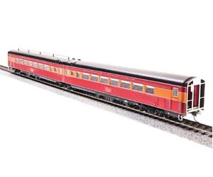 Broadway Limited HO 1770 SP 1941 Morning Daylight Articulated Chair Car w/Skirts