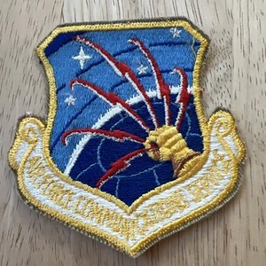 Patch servizio comunicazioni USAF - Foto 1 di 12