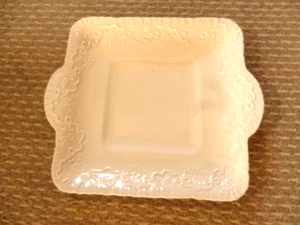WEDGWOOD / RALPH LAUREN CLAIRE PATTERN SQUARE BREAD & BUTTER /CAKE PLATE 22.5CM - Picture 1 of 3