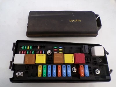 Cassetto Fusibili Opel Vectra C Signum 13240247 "501A10" - Immagine 1 di 4