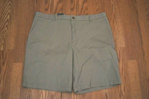 NWT Mens IZOD Cedarwood Khaki Cotton Casual Flat Front Shorts Size 38 - Picture 1 of 2