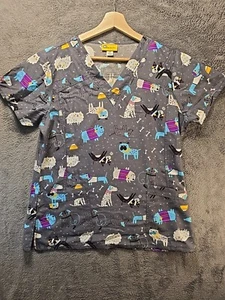 WonderWink Scrub Top Vet Size Medium Dog Print Cute Whimsical Gray Short Sleeve - Picture 1 of 11