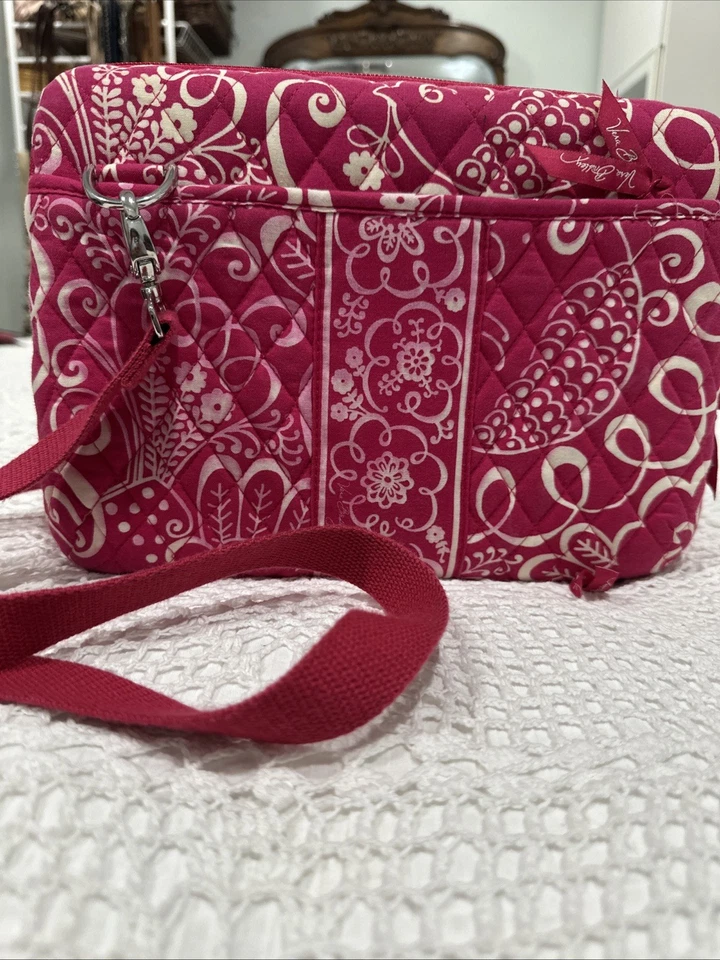 Vera Bradley Carcasa Rígida Giratoria Pájaros Rosa Kindle iPad Tablet FUNDA 8 x 11 x 2 Usada en Excelente Condición Foto 1 de 4