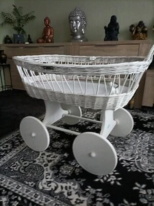 WALDIN Baby Stubenwagen- Weiss - Bild 1 von 8