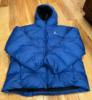 Nike Jordan Brooklyn Puffer Chaqueta Juego Azul Real FV7317 480 Para hombres GRANDE Foto 1 de 4