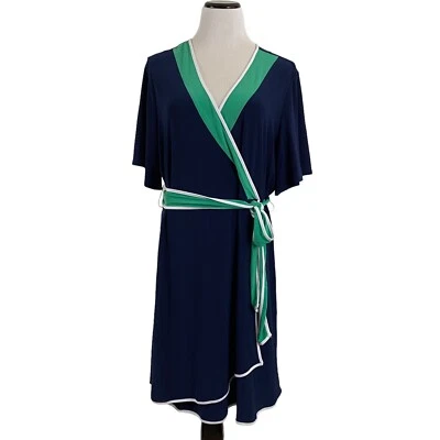 Vestido envolvente sintético mangas acampanadas azul marino Petite Plus 2XP colección NY para mujer Foto 1 de 4