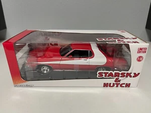 1/18 DIECAST GREENLIGHT STARSKY & HUTCH 1974 FORD GRAN TORINO (LIMITED EDITION) - Picture 1 of 5
