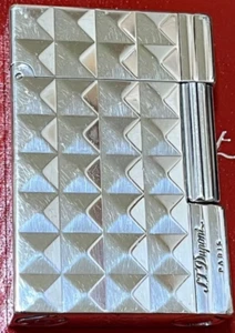Encendedor de gas S.T.Dupont plateado gatsby en funcionamiento sin caja - Imagen 1 de 10