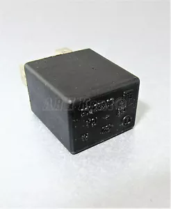 519-Vauxhall Opel (1990-2005) 4-Pin Negro Relé Multi-Uso GM 90229206 452 16A Pa - Imagen 1 de 5
