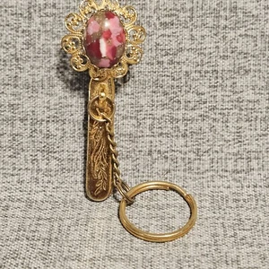 Vintage Finder  Key Ring Clip Goldtone Floral - Picture 1 of 5