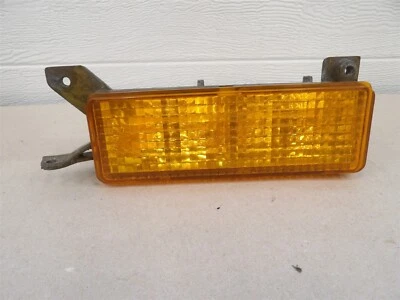 PONTIAC LEMANS 1988-1992 Park Lamp Turn Signal -bumper mounted LH DRIVERS SIDE - Image 1 of 4