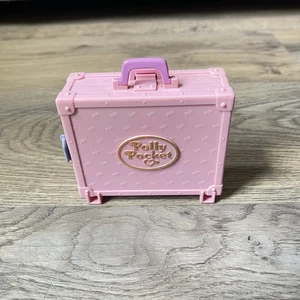 Vintage Polly Pocket 1996 Polly In Paris Vacation fun Play Set - Picture 1 of 10