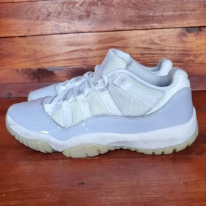 Nike Air Jordan 11 Retro Low Shoes Women 9.5 Pure Violet Basketball AH7860-101 - Picture 1 of 9