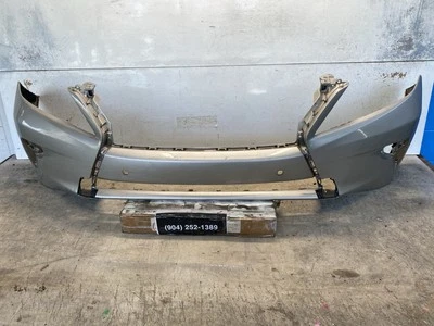 Cubierta de parachoques delantero OEM 2013-2015 Lexus RX350 con orificios de sensor Foto 1 de 4