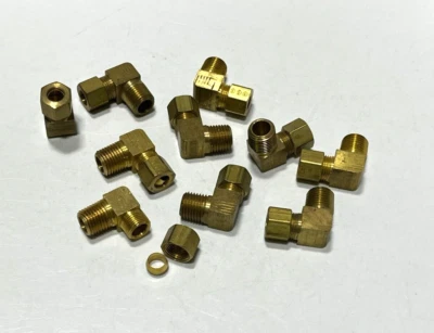 10 69x5x4 WH 5/16" Tube OD x 1/4" MNPT Brass 90 Deg Male Compression Elbow - Image 1 of 2