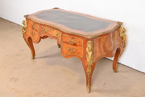 French Louis XV Kingwood and Burl Wood Bureau Plat Leather Top Desk Cover