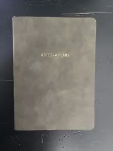 Stift + Getriebe Flex Wildleder Journal oliv, 6"" x 8"" 192 gefütterte Seiten mit Band Marker - Bild 1 von 2